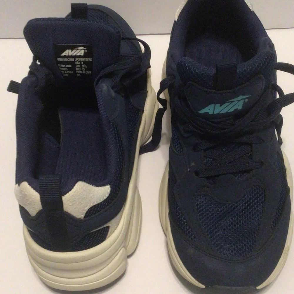 AVIA Women’s Blue Athletic Sneakers